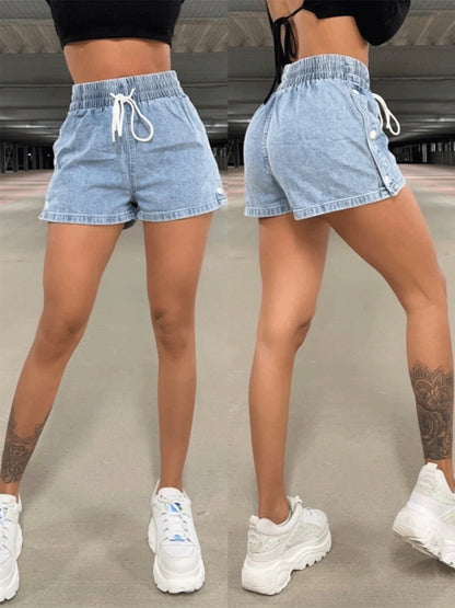 Commuter's All-matching Elastic Pure Color Slimming Denim Shorts